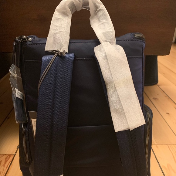 Brand new with tag Tumi Voyageur Bethany Backpack - Picture 8 of 8